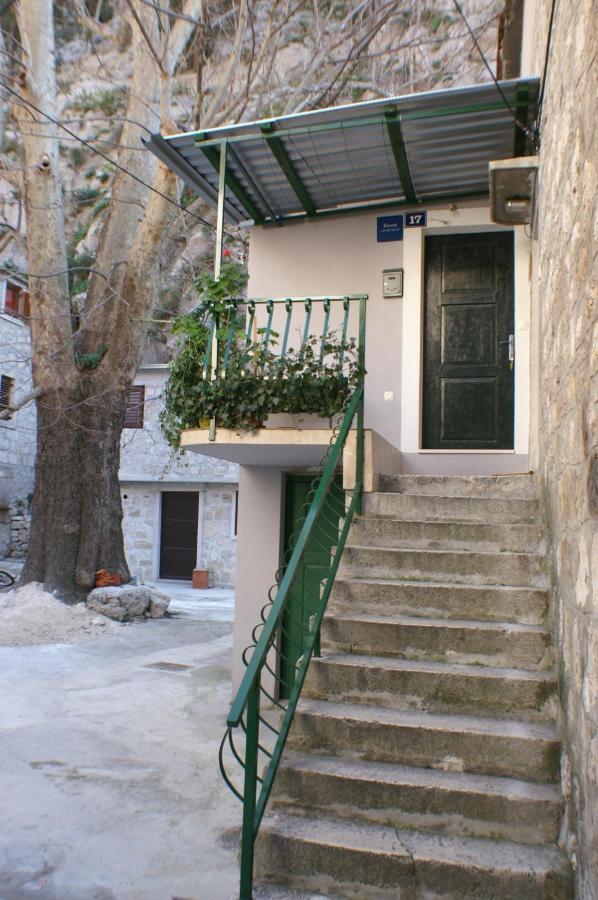 Apartments With A Parking Space Omis - 4327 Luaran gambar